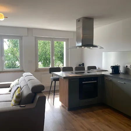 Au Petit Thalassa Apartment